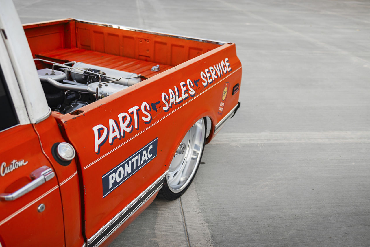 1970 GMC C10 - US MAG SCOTTSDALE - Silver | US Mags